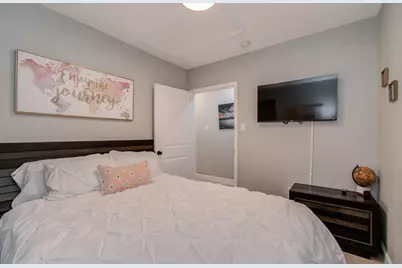 1109 31st Street, Galveston, TX 77550 - Photo 21