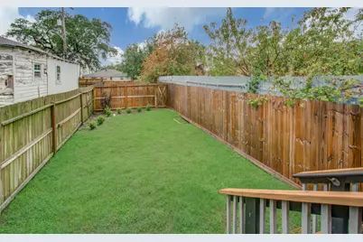 1109 31st Street, Galveston, TX 77550 - Photo 29