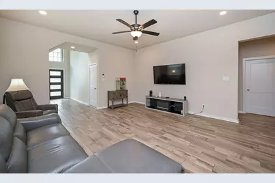 10517 Wild Chives, Conroe, TX 77385 - Photo 9