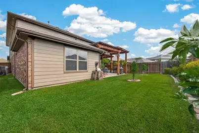 5627 Pleasant Falls Drive, Richmond, TX 77407 - Photo 37