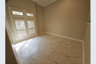 4716 Post Oak Timber Drive, Houston, TX 77056 - Photo 11