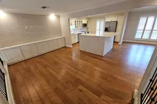 4716 Post Oak Timber Dr, Houston, TX 77056 - Photo 9