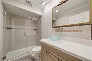 4716 Post Oak Timber Dr, Houston, TX 77056 - Photo 27