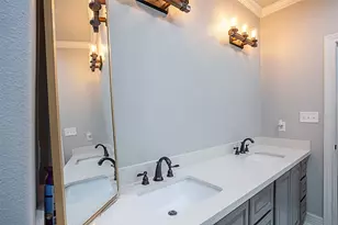 7495 Broussard Rd, Beaumont, TX 77713 - Photo 17