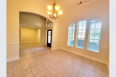 5822 Crawford Hill Lane, Sugar Land, TX 77479 - Photo 3