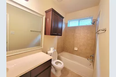 5822 Crawford Hill Lane, Sugar Land, TX 77479 - Photo 9