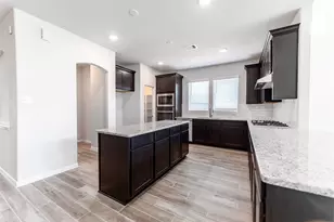 2830 Obsidian Dr, Rosharon, TX 77583 - Photo 5