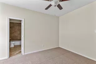 7 Cheswood Manor Court, The Woodlands, TX 77382 - Photo 17