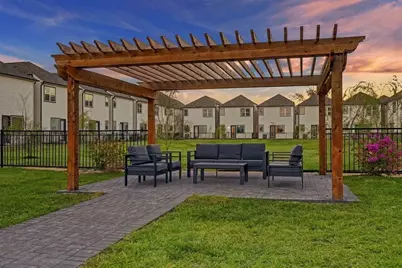 2309 Silva Park Lane, Houston, TX 77091 - Photo 15