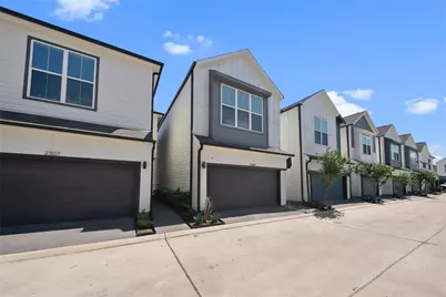 2309 Silva Park Lane, Houston, TX 77091 - Photo 19