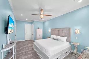 2627 Holiday Dr, Crystal Beach, TX 77650 - Photo 25