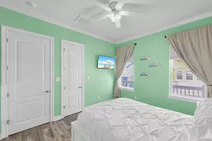 2627 Holiday Dr, Crystal Beach, TX 77650 - Photo 35