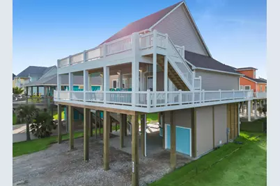 2627 Holiday Drive, Crystal Beach, TX 77650 - Photo 5