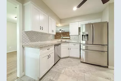 2205 Georgetown Street, Katy, TX 77493 - Photo 13