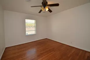 9254 Opelika St, Houston, TX 77080 - Photo 13