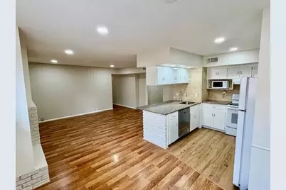 2101 Fountain View Drive #14, Houston, TX 77057 - Photo 3