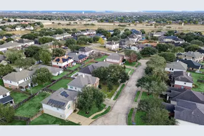 2507 Willow Springs Lane, Sugar Land, TX 77479 - Photo 23