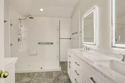 2507 Willow Springs Lane, Sugar Land, TX 77479 - Photo 15