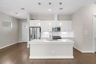 1925 Gano St, Houston, TX 77009 - Photo 5