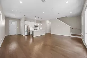 1925 Gano St, Houston, TX 77009 - Photo 3
