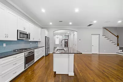 4926 Ella Boulevard, Houston, TX 77018 - Photo 11