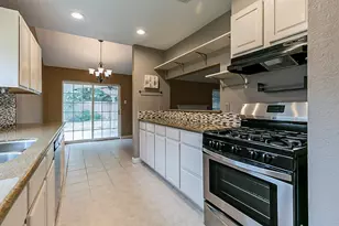 6118 Wolfboro Dr, Houston, TX 77041 - Photo 3