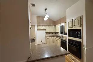 15662 Pebble Lake Dr, Houston, TX 77095 - Photo 9