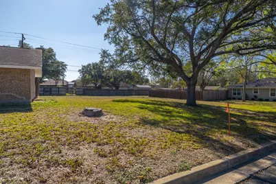 Tbd Kallus Street, Schulenburg, TX 78956 - Photo 5