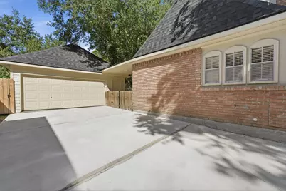 16631 Wimbledon Forest Drive, Spring, TX 77379 - Photo 27