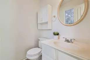 2 Willow Point Pl, The Woodlands, TX 77382 - Photo 23