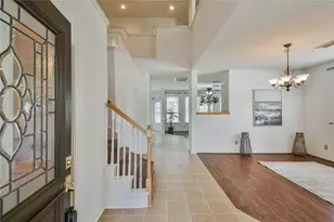 2 Willow Point Pl, The Woodlands, TX 77382 - Photo 9