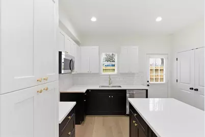 8408 Darien Street #A/B, Houston, TX 77028 - Photo 13
