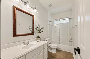 45 Marquise Oaks Pl, The Woodlands, TX 77382 - Photo 17