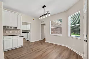 45 Marquise Oaks Pl, The Woodlands, TX 77382 - Photo 9
