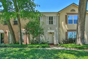 9656 Westview Dr, Houston, TX 77055 - Photo 1