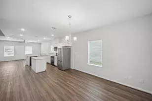 9018 Everglade Dr, Houston, TX 77078 - Photo 9