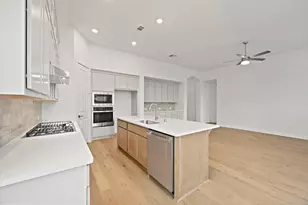 116 Silverbow Crk Wy, Conroe, TX 77304 - Photo 3