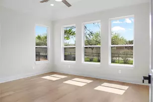 216 Blue Hill Dr, Montgomery, TX 77356 - Photo 7