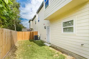 8923 De Priest St, Houston, TX 77088 - Photo 31
