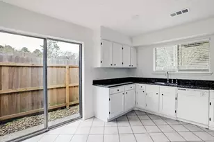 23318 Bright Star Dr, Spring, TX 77373 - Photo 5