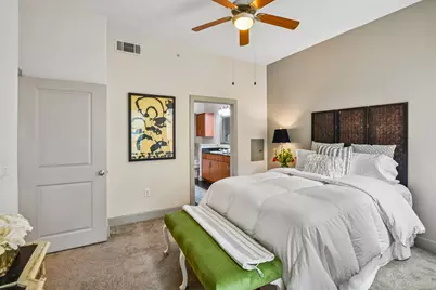 1901 Post Oak Boulevard #2607, Houston, TX 77056 - Photo 3