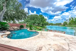 203 Bay Bridge Dr, Sugar Land, TX 77478 - Photo 49