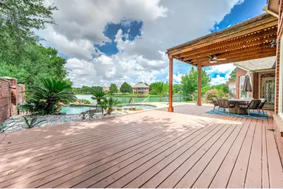 203 Bay Bridge Drive, Sugar Land, TX 77478 - Photo 45