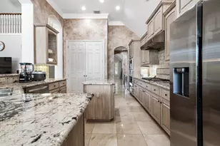 203 Bay Bridge Dr, Sugar Land, TX 77478 - Photo 19