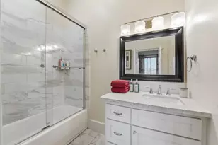 2523 Avenue M, Galveston, TX 77550 - Photo 15