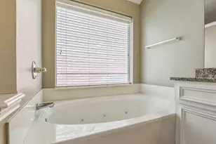 8326 Hunters Village Dr, Humble, TX 77346 - Photo 25