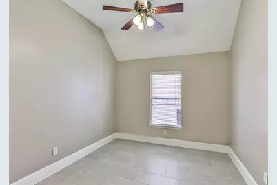 8326 Hunters Village Drive, Humble, TX 77346 - Photo 29