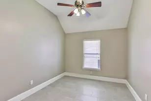 8326 Hunters Village Dr, Humble, TX 77346 - Photo 29