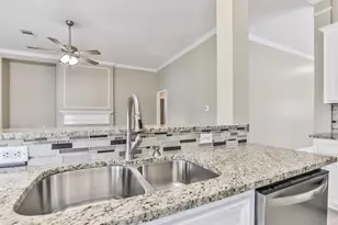 8326 Hunters Village Dr, Humble, TX 77346 - Photo 11