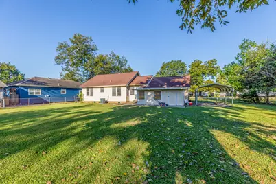 6438 Washington Street, Groves, TX 77619 - Photo 25